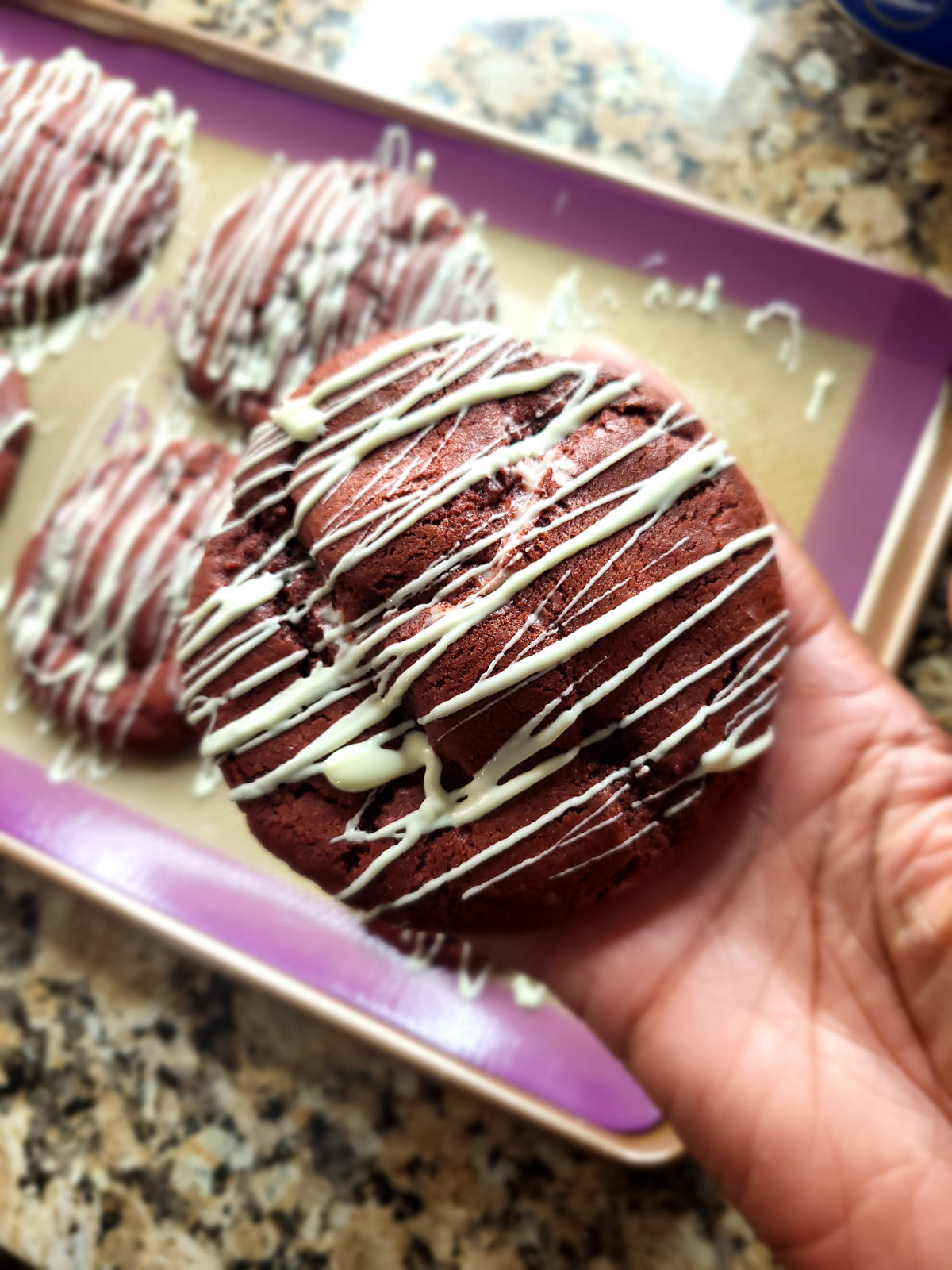 Red Velvet Cookie stuff/cream Cheese